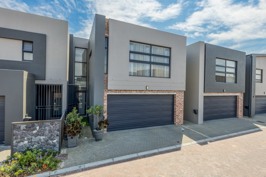 3 Bedroom Property for Sale in Haasendal Western Cape
